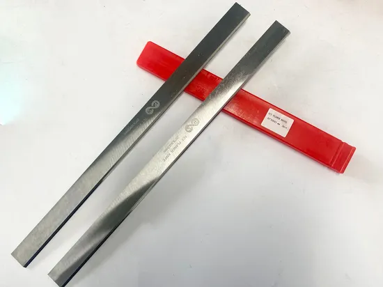 Factory Price Inlay Tungsten Carbide Planer Knife for Hardwood Tct Inlay Alloy Planner Blade for Hard Soft Wood Working Long Life Cutting Tools